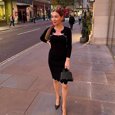 Instagram网红推荐：美国美妆护肤博主，46万粉幽默科普达人合作